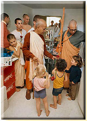 srila_prabhupada.jpg - 20342 Bytes